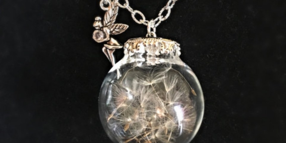 Shayla Dandelion Pendant2