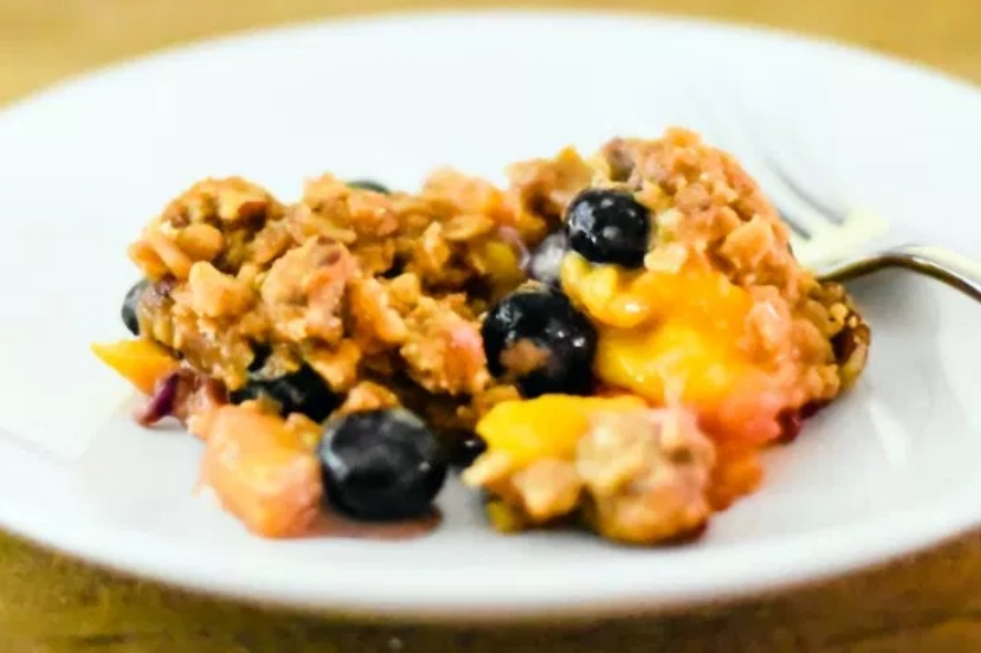 Peach Blueberry Crisp