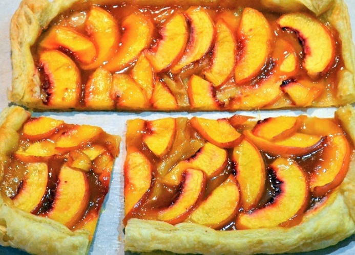Caramel Nectarine Tart